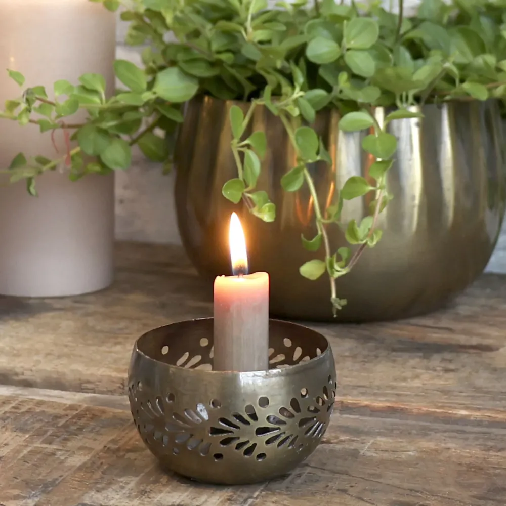 Lysestage med mønster - Chic Antique