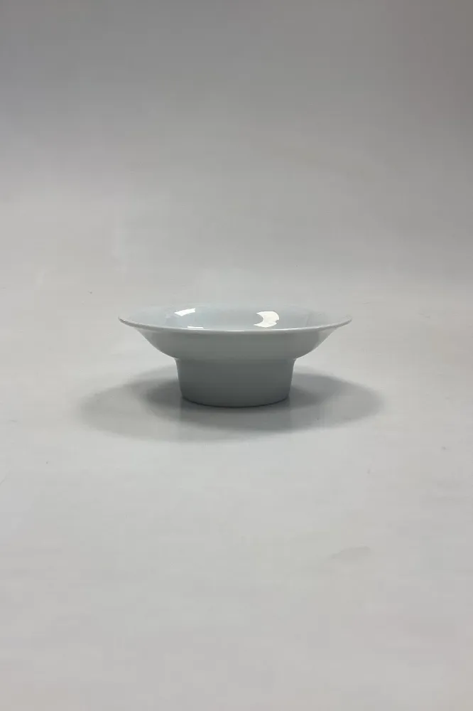 Royal Copenhagen Hvid Magnolia Lysestage No. 501