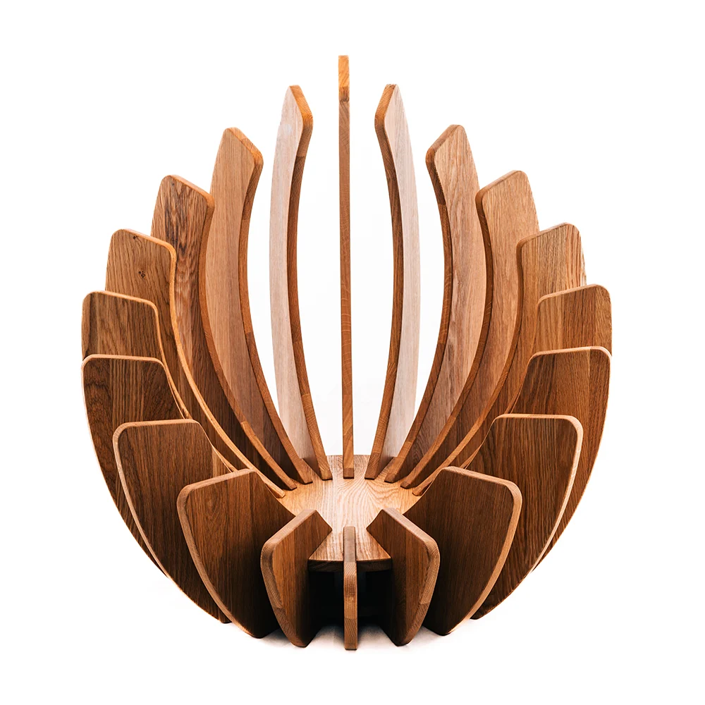 BIG LEAF Ø70cm | LYSESTAGE/SKULPTUR | MASSIVT EGETRÆ | HVIDOLIERING