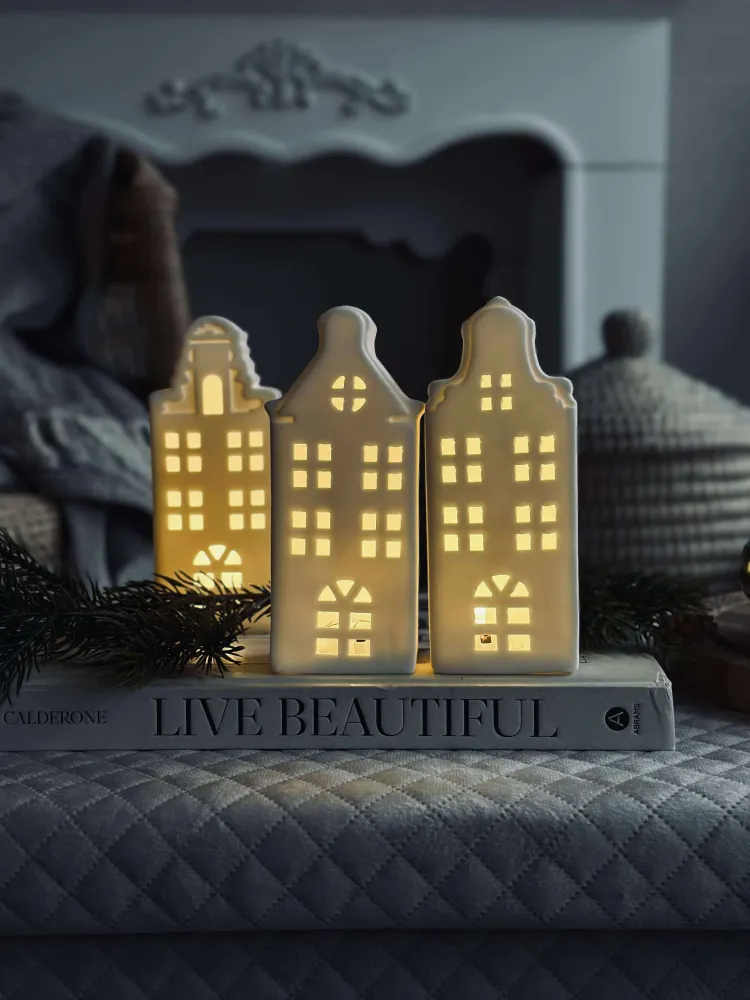 Lyshus med led - WHITE MIX
