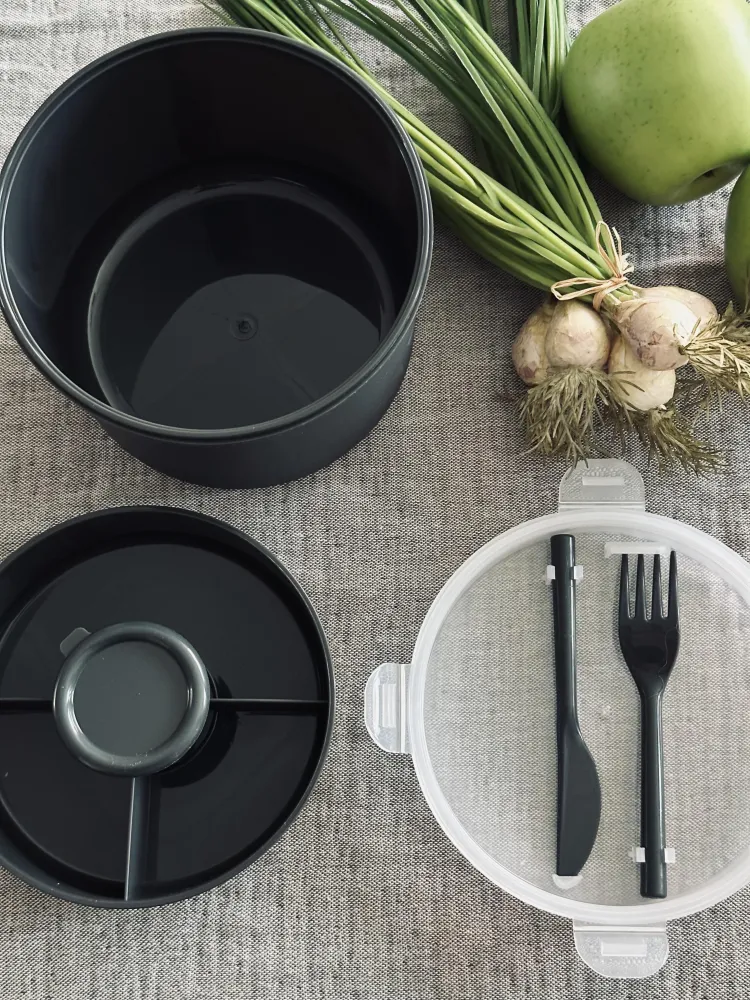Lunchbox m. dressing kop - Sort