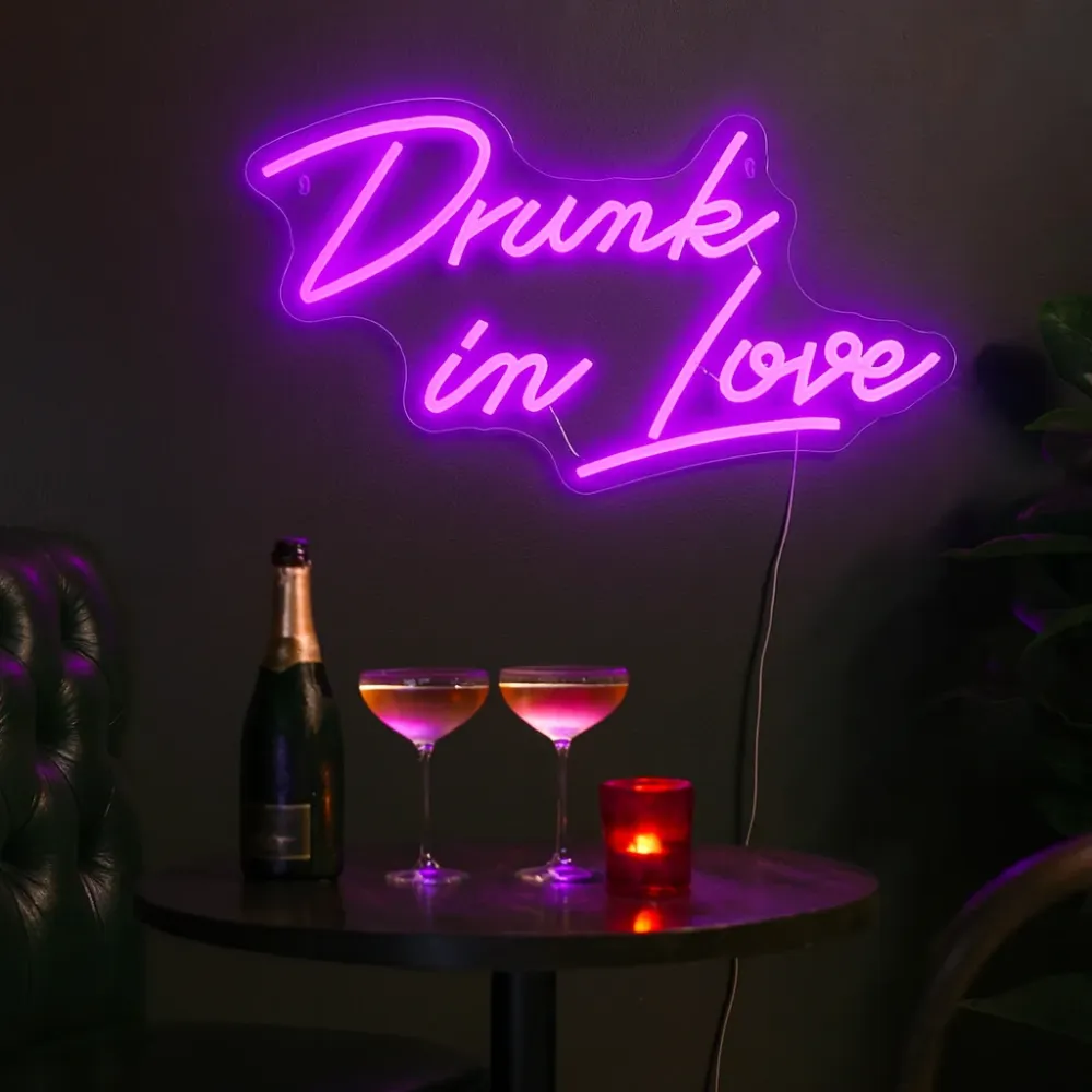 Drunk Love Neon Væglampe