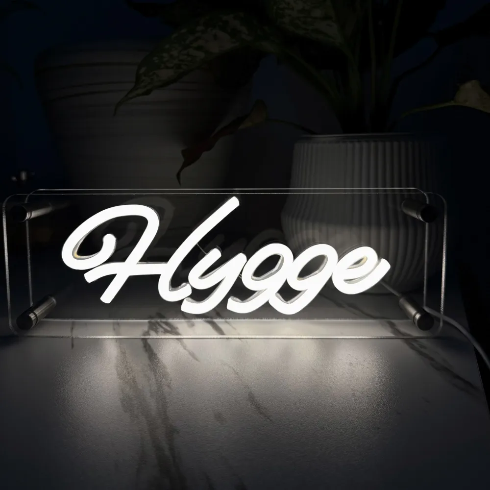 Hygge LED Neon Box Bordlampe