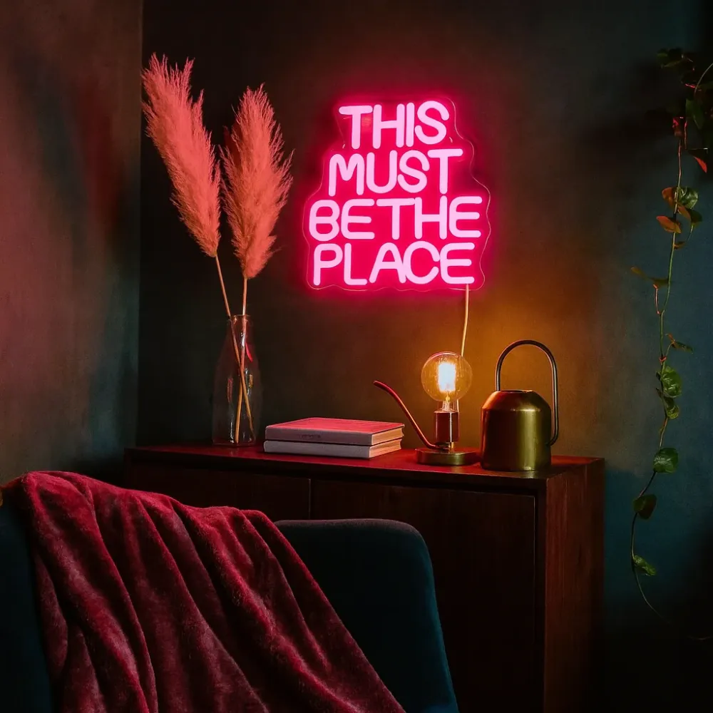 This Must Be Place Neon Væglampe