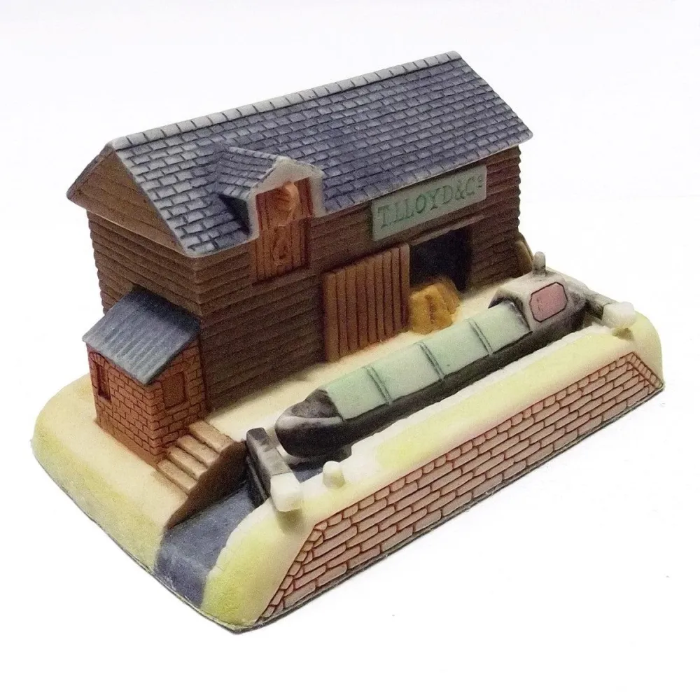 Landsbysamlingen sæt 17 håndmalede engelske porcelænshuse /0022