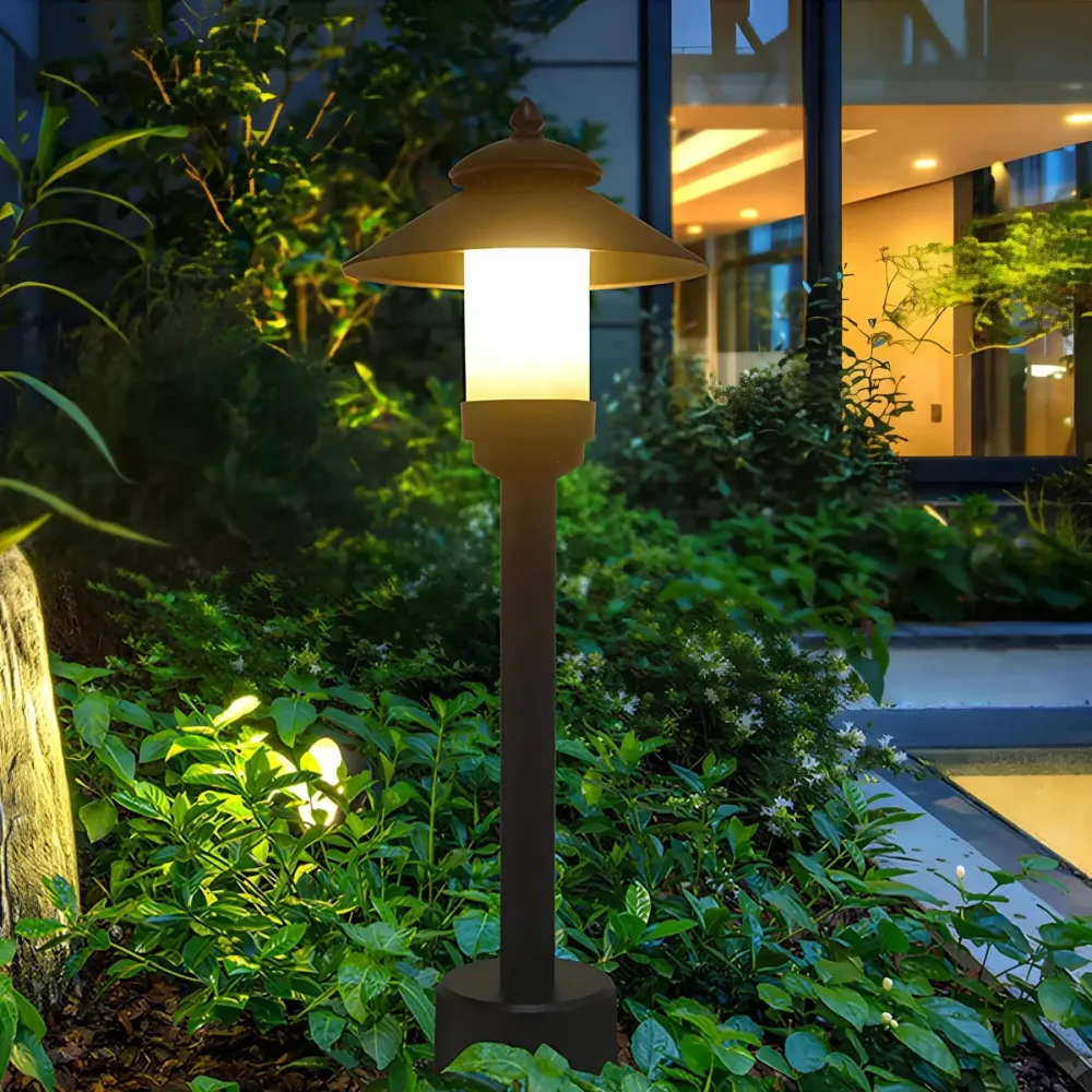 LumiPath - Elegant udendørs vejlys en strålende glød