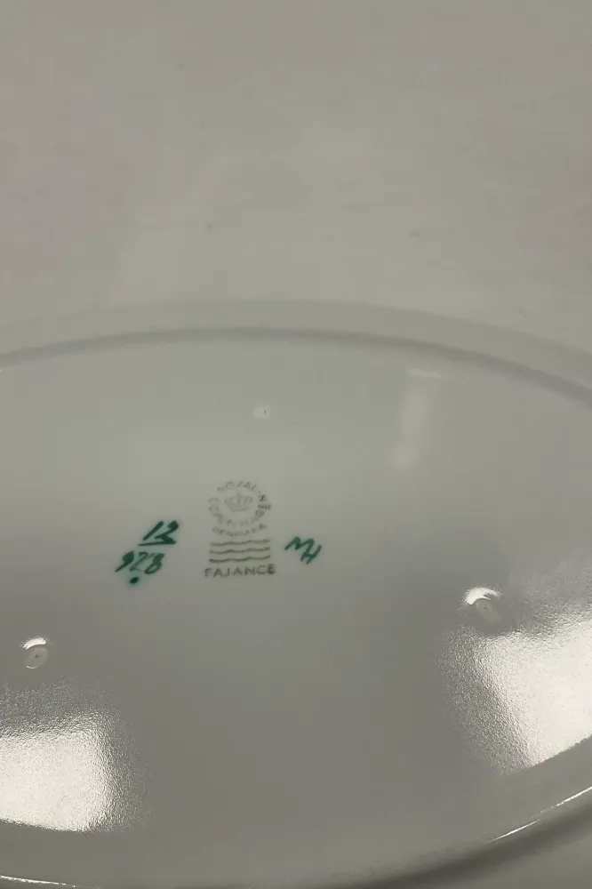 Royal Copenhagen Grøn Tranquebar Ovalt Fad No. 928