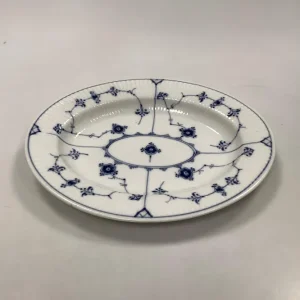Royal Copenhagen Musselmalet Riflet Ovalt Fad No. 96