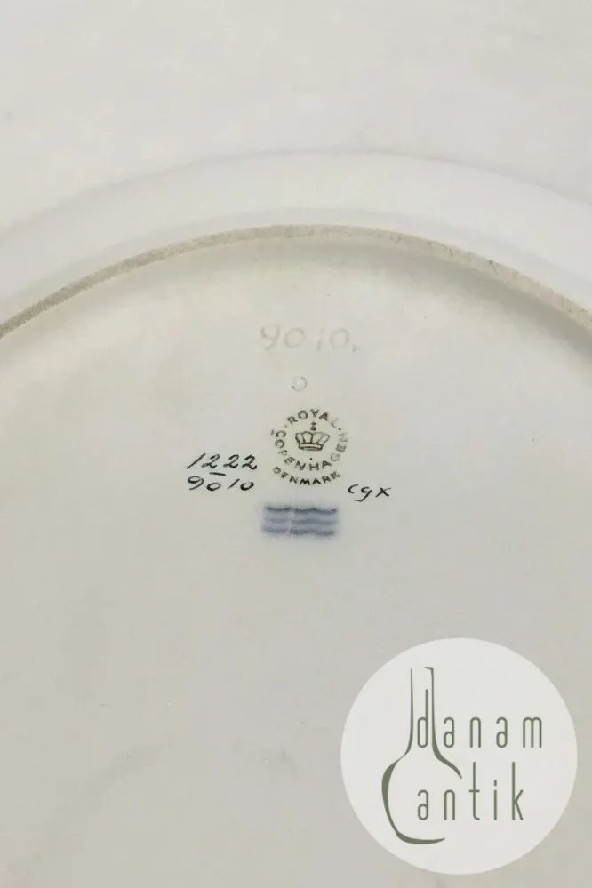 Royal Copenhagen Stel Nr. 1222 Ovalt Fad No 9010