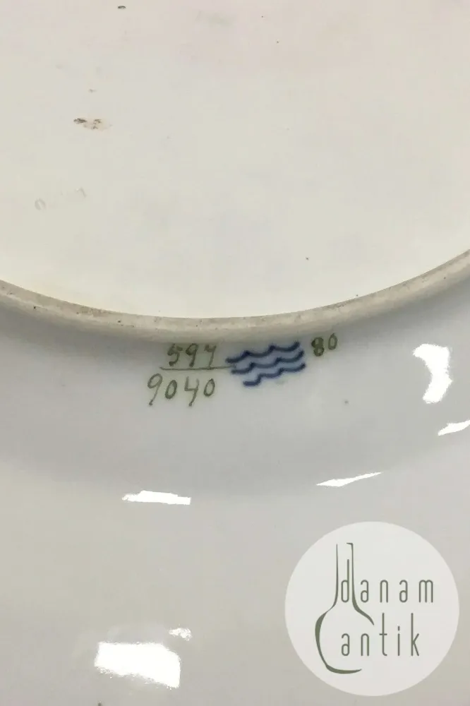 Royal Copenhagen Stel nr. 597 Stort ovalt fad No 9040