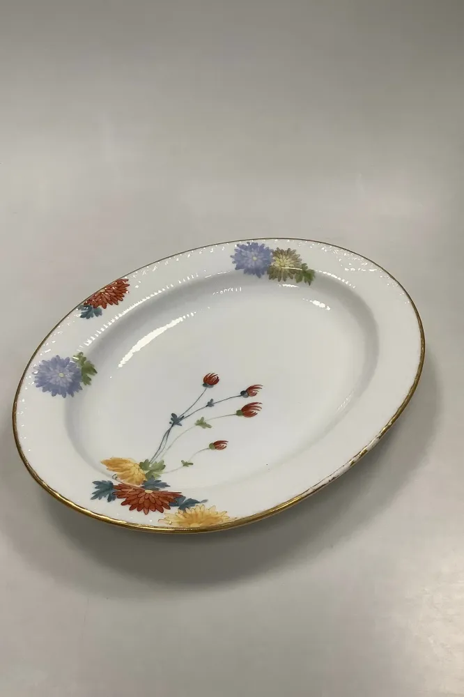 Royal Copenhagen Stel No 93 Hvid Halvblonde m. Blomster og Guldkant Ovalt Fad