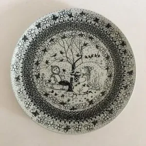 Bjørn Wiinblad Nymølle Keramik. De 4 årstider - Vinter Platte 3052-1278