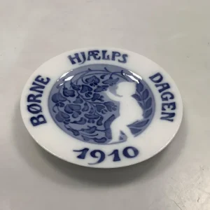 Royal Copenhagen Børnehjælpsdags Platte fra 1910