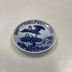 Royal Copenhagen Børnehjælpsdags Platte fra 1921