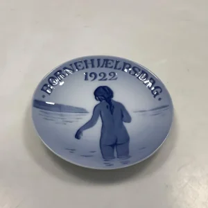 Royal Copenhagen Børnehjælpsdags Platte fra 1922
