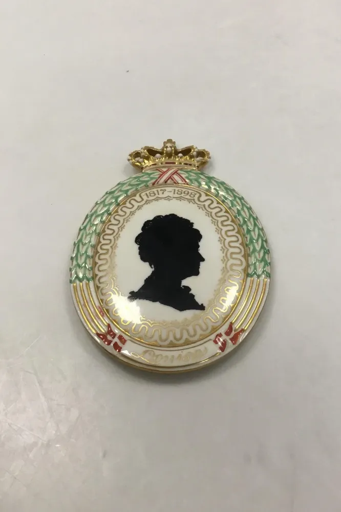 Royal Copenhagen Silhouette Flora Danica Royalty platte Dronning Louise No RC-S2