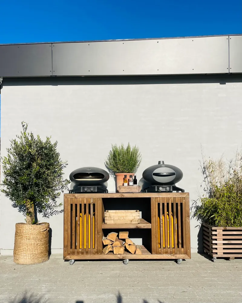 Luksus Grillbord med Paired Gasflaskeskjuler | Brune traller 52
