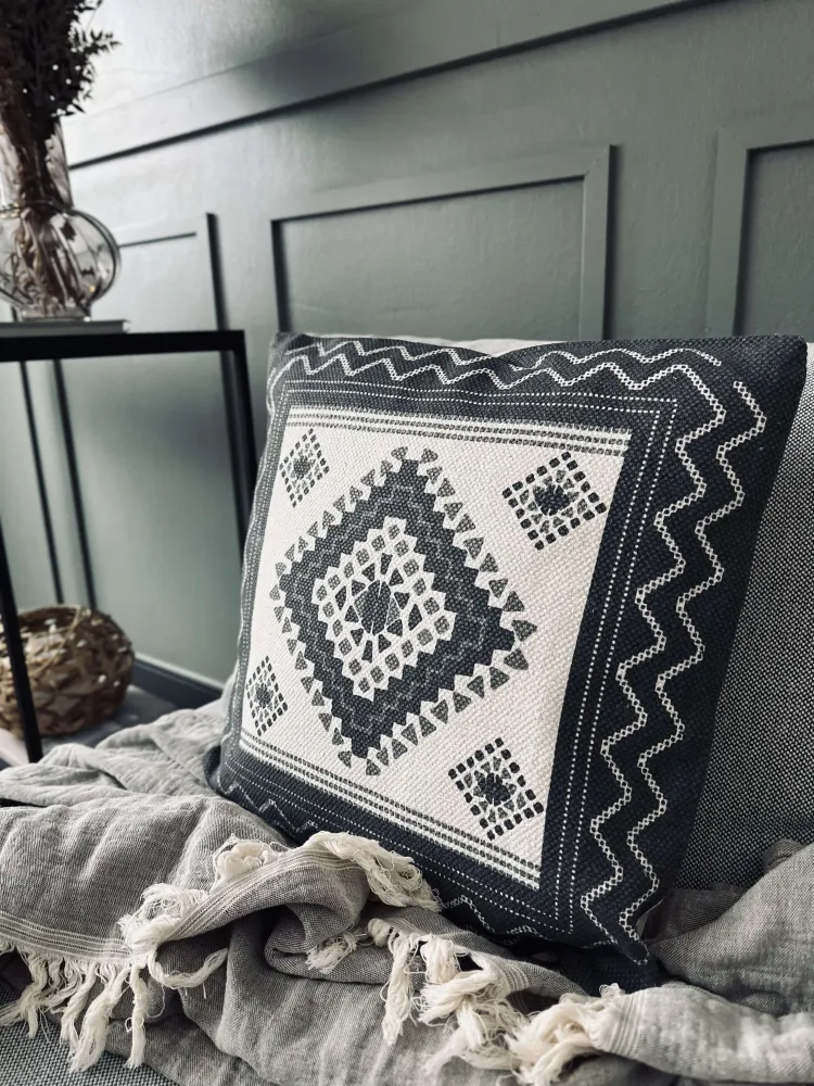 Pude Aisha 45x45cm - Kvadrat
