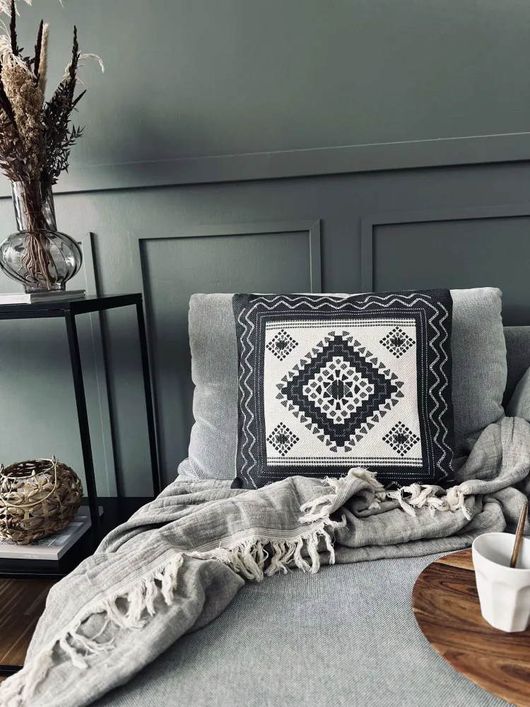 Pude Aisha 45x45cm - Kvadrat