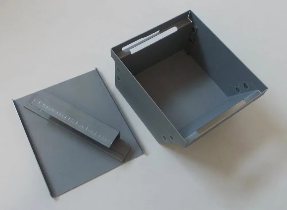 Ash boks 13 x 15 cm/h: 8 cm ashelade asken gryde