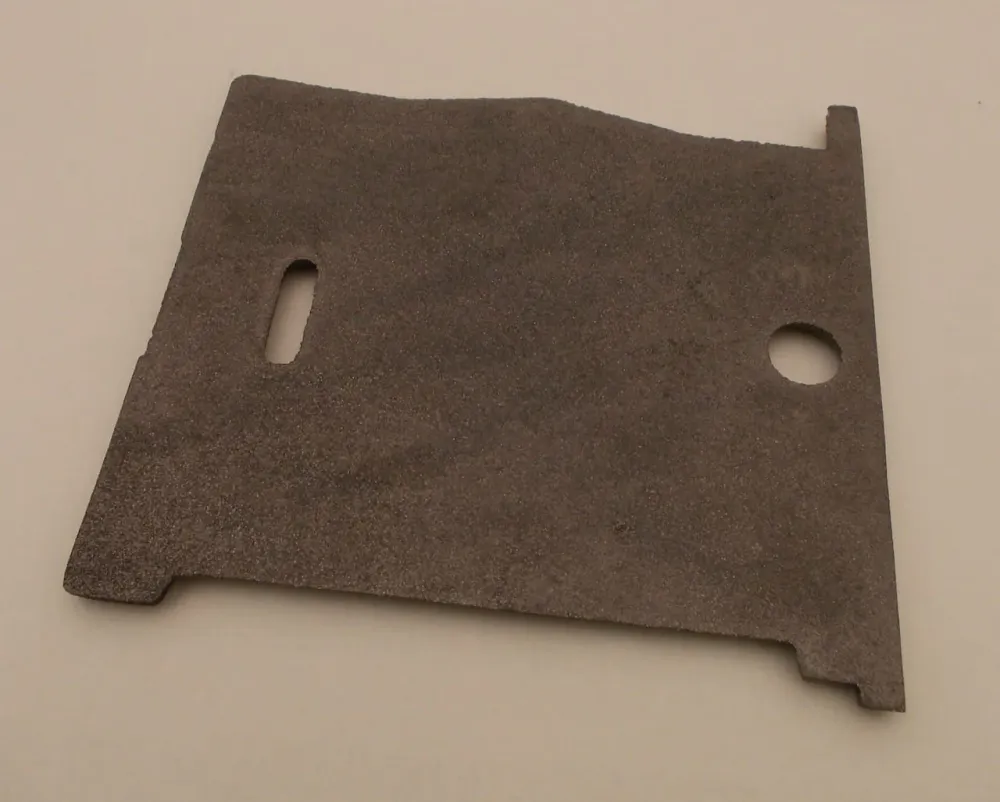 Stehrost 18,5x19cm, indre dør til Ortrand Kachelofen