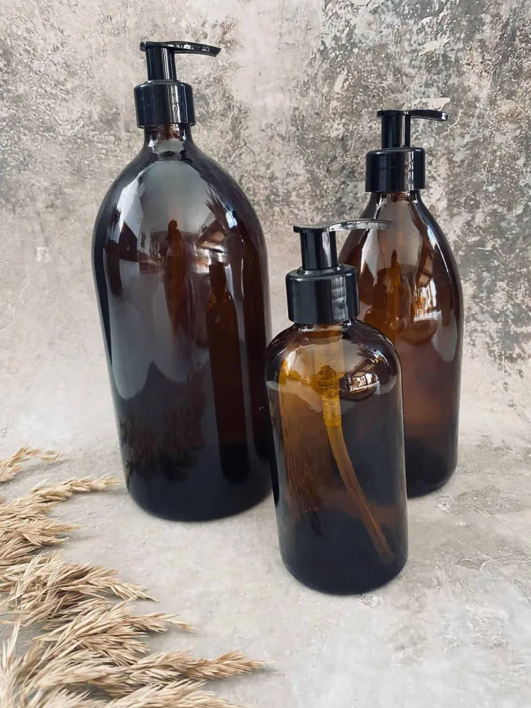 Genbrugsflaske med pumpe – 250 ml – Brunt glas