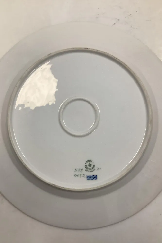 Royal Copenhagen "Dybbøl" Rundt Serveringsfad No. 9582