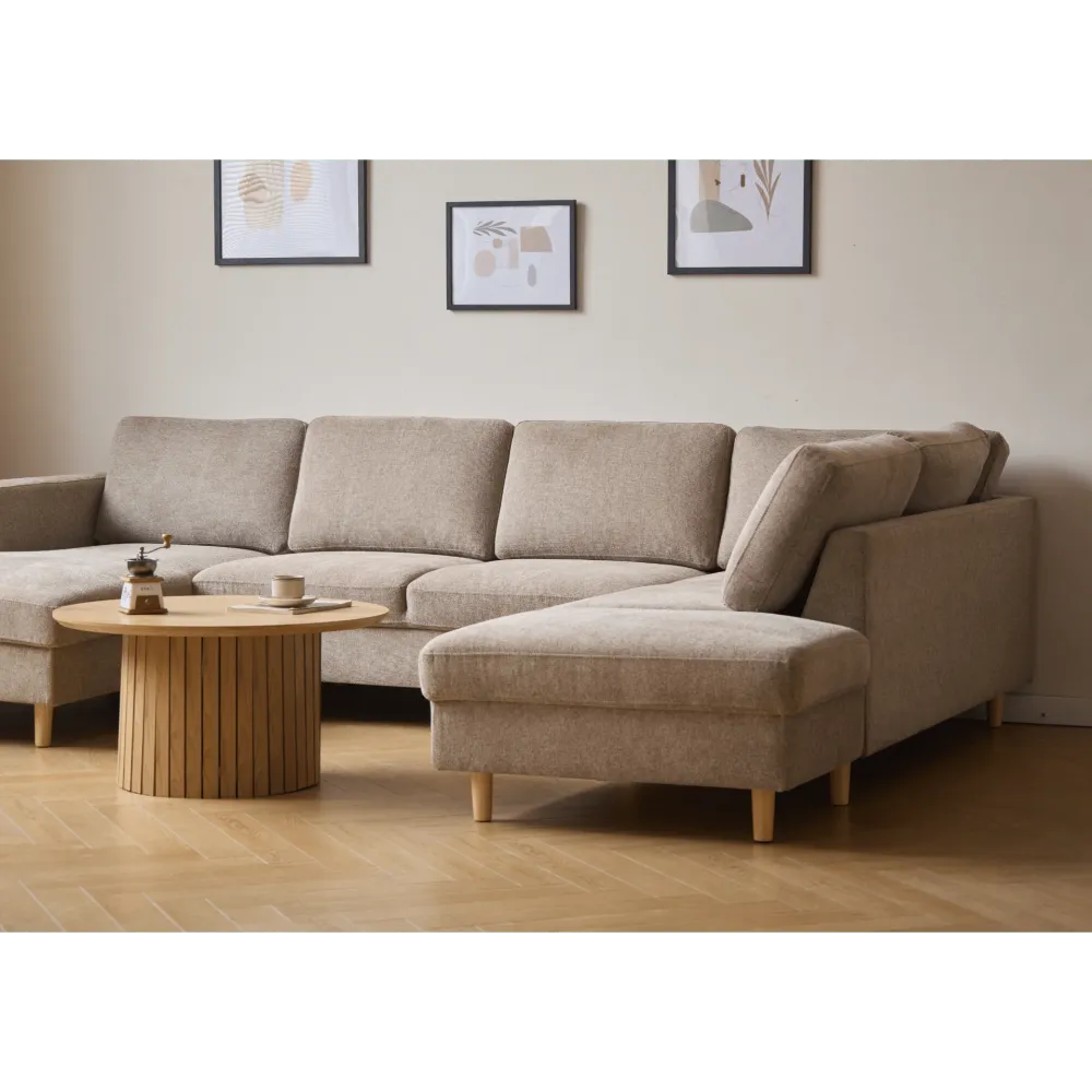 Jennifer venstrevendt u-sofa i sand med chaiselong - L: 300 x D: 208 x H: 82 cm
