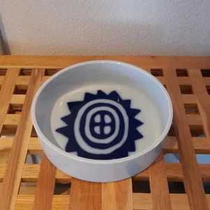 Bing & Grøndahl. Skål med blåt 17 cm. #6022/1915