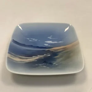 Lyngby Porcelæn Skål med Landskab No. 115/79