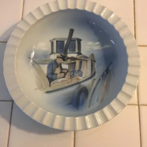 Lyngby, Skål med fisker 22 cm. #97/103