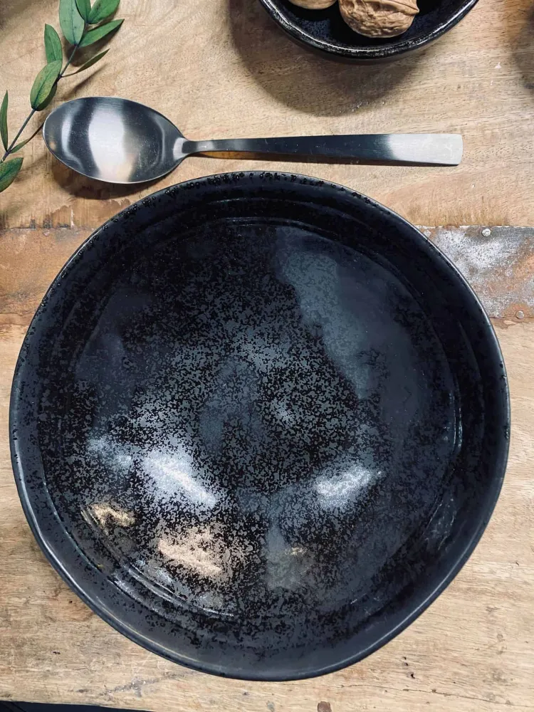 Pasta / suppe skål i stentøj - Mat sort