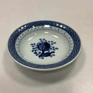 Royal Copenhagen / Aluminia Blå Tranquebar Skål No. 2660