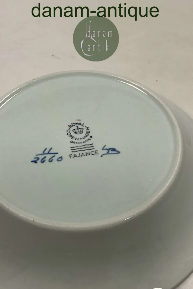Royal Copenhagen / Aluminia Blå Tranquebar Skål No. 2660