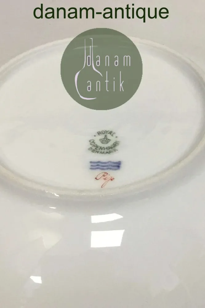 Royal Copenhagen Bellis og Følfod Rund skål