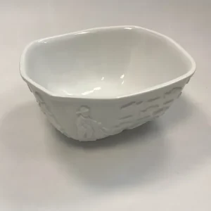 Royal Copenhagen Blanc de Chine Skål af Bode Willumsen No. 4085