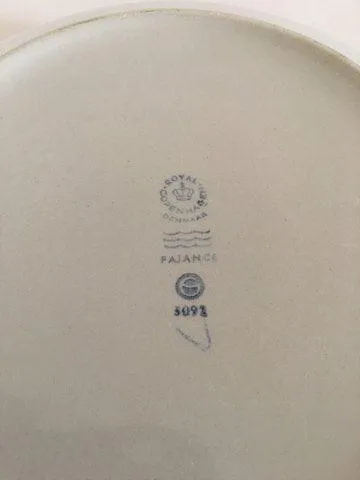 Royal Copenhagen Blåkant Serveringsskål No. 3092
