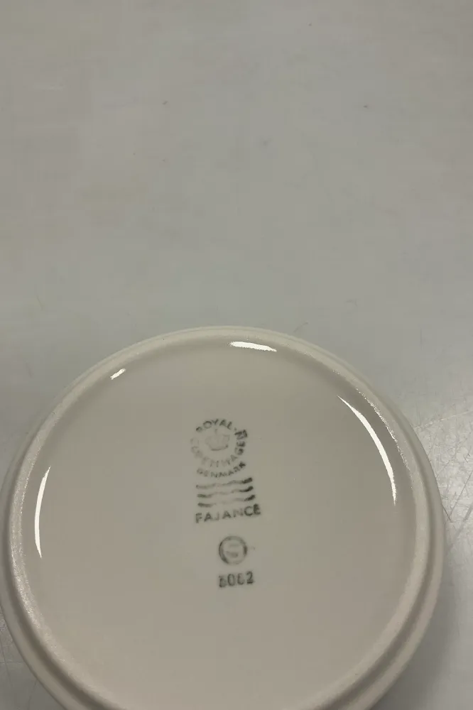 Royal Copenhagen Fajance Rødkant Lille skål No 3082