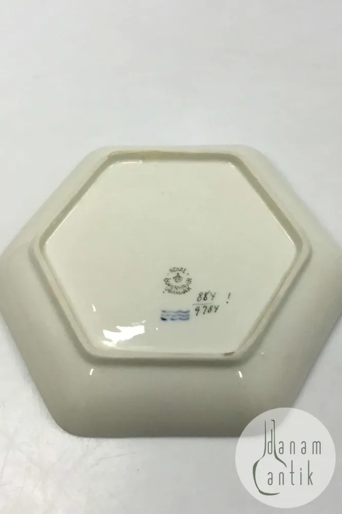 Royal Copenhagen Hjertegræs Sekskantet Sætteskål No 884/9784