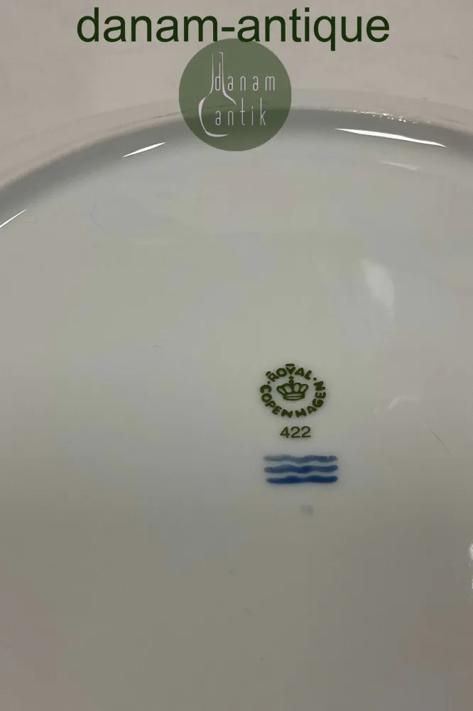 Royal Copenhagen Liselund Mørkeblå Flad Skål No 422