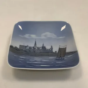 Royal Copenhagen Skål og askebæger No 3358 Kronborg