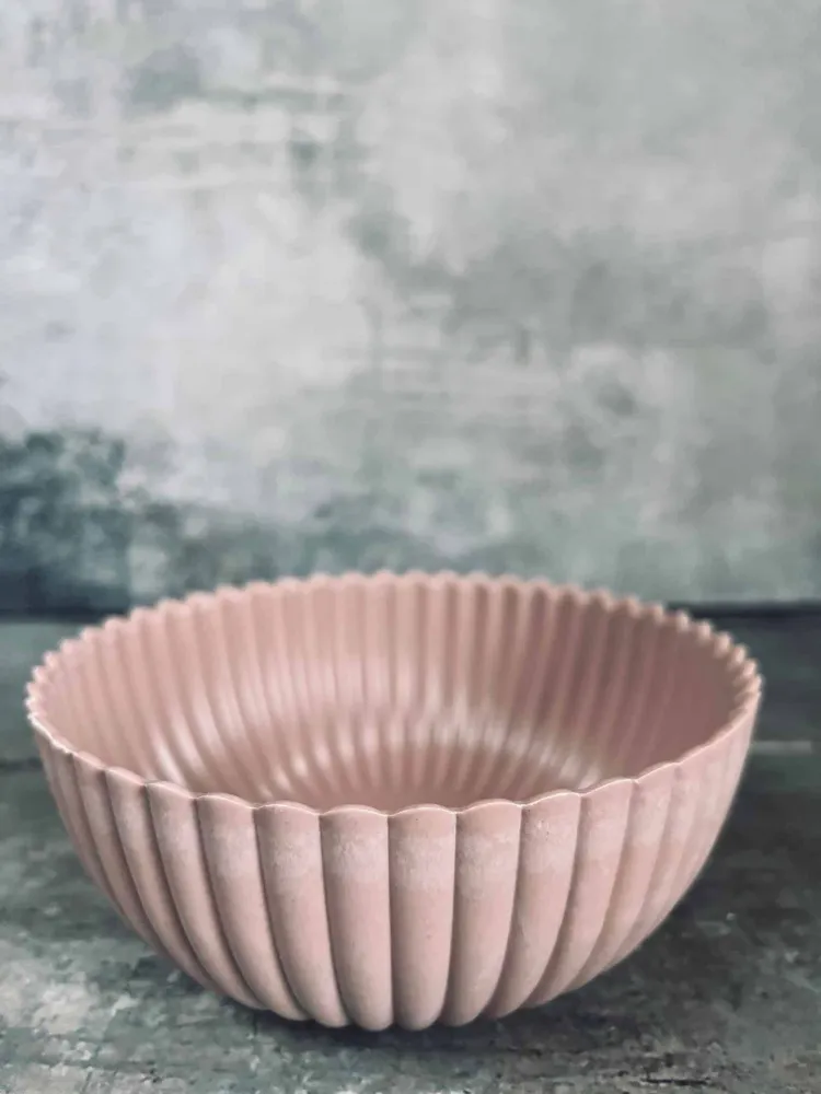 Skål med bølgekant – Rosa