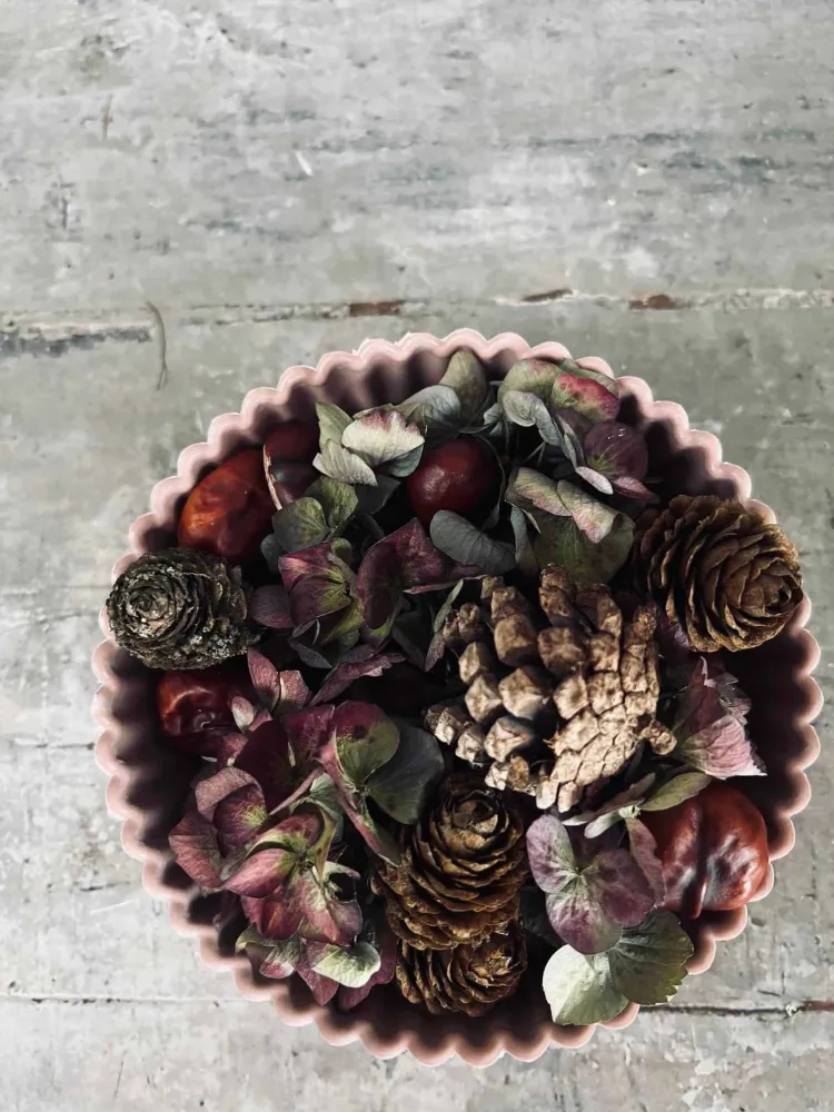 Skål med bølgekant – Rosa