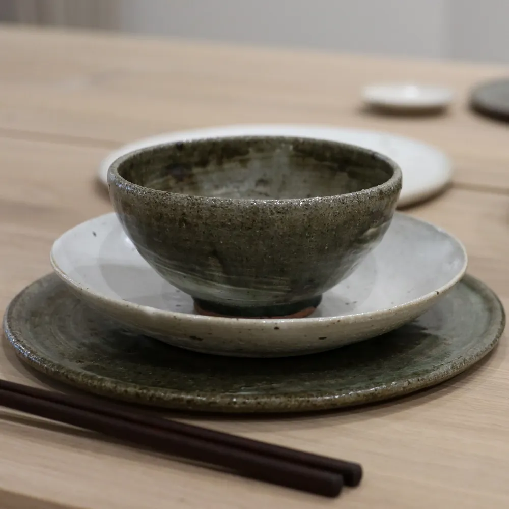 Kōyō skål med grøn glasur