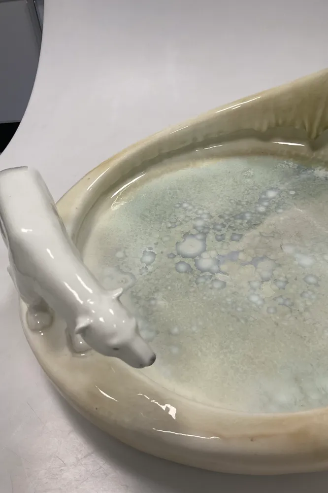 Stor Royal Copenhagen Art Nouveau Krystal Glasur Skål med Isbjørne designet af Arnold Krog og Glasur af Søren Berg "Nordpo...