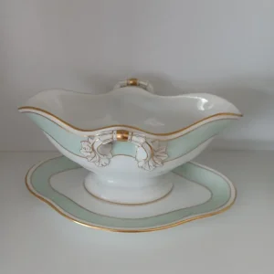 Bing & Grøndahl. Thorvaldsen, Sovseskål 22,5 cm.