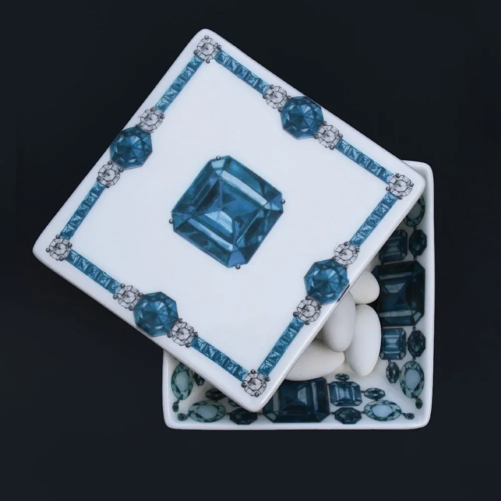 Taitù firkantet skål med låg Forever h 4cm 9,5x9,5cm Bone China porcelæn 12-2-14
