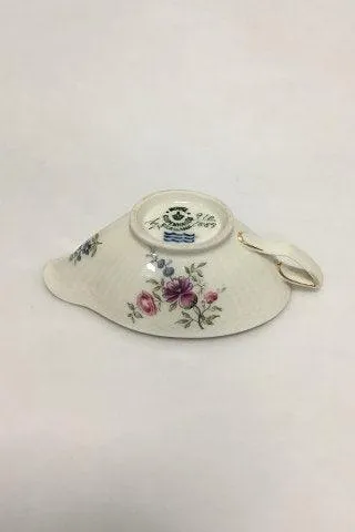 Royal Copenhagen Frijsenborg Smørnæb No 1883