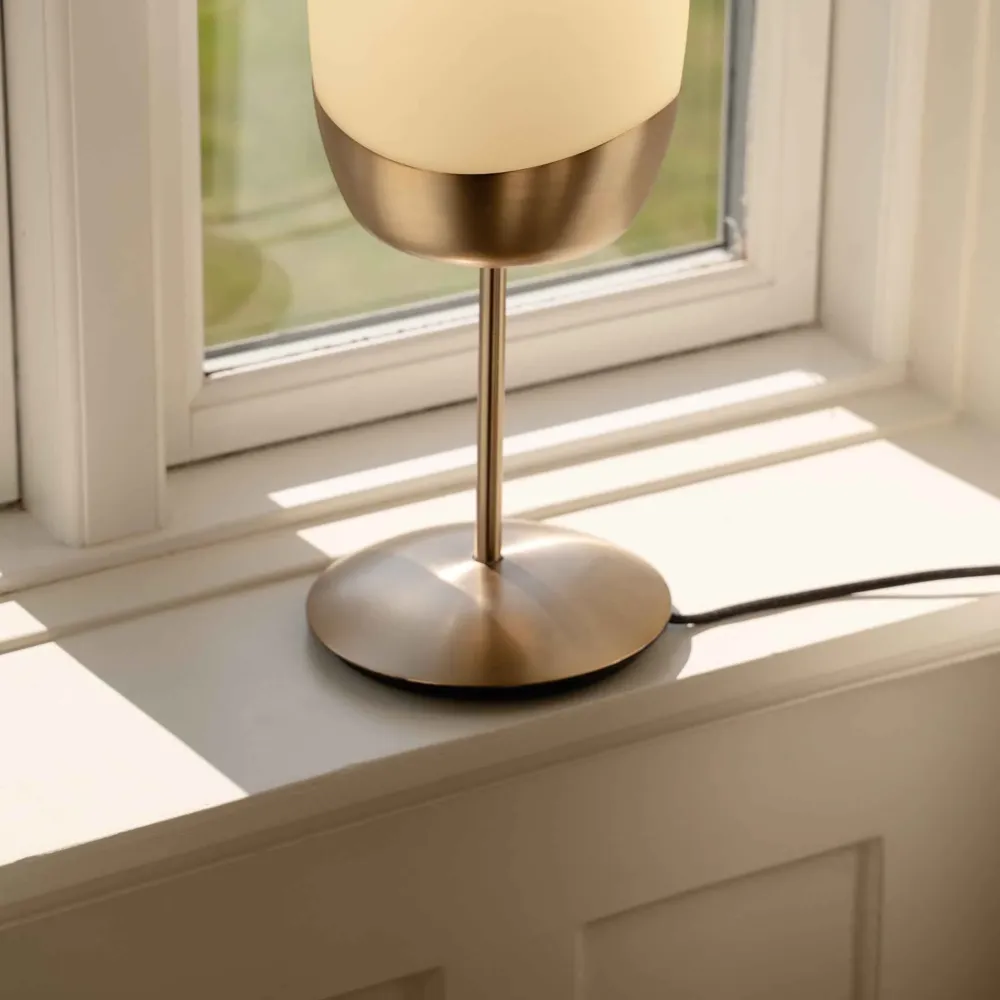 Spring | bordlampe