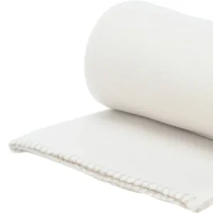 Essentials - Tæppe fleece 125x150 cm - lysgrå
